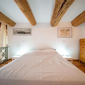  Appartement Air-conditioned Loft In The Heart Of The Old Port