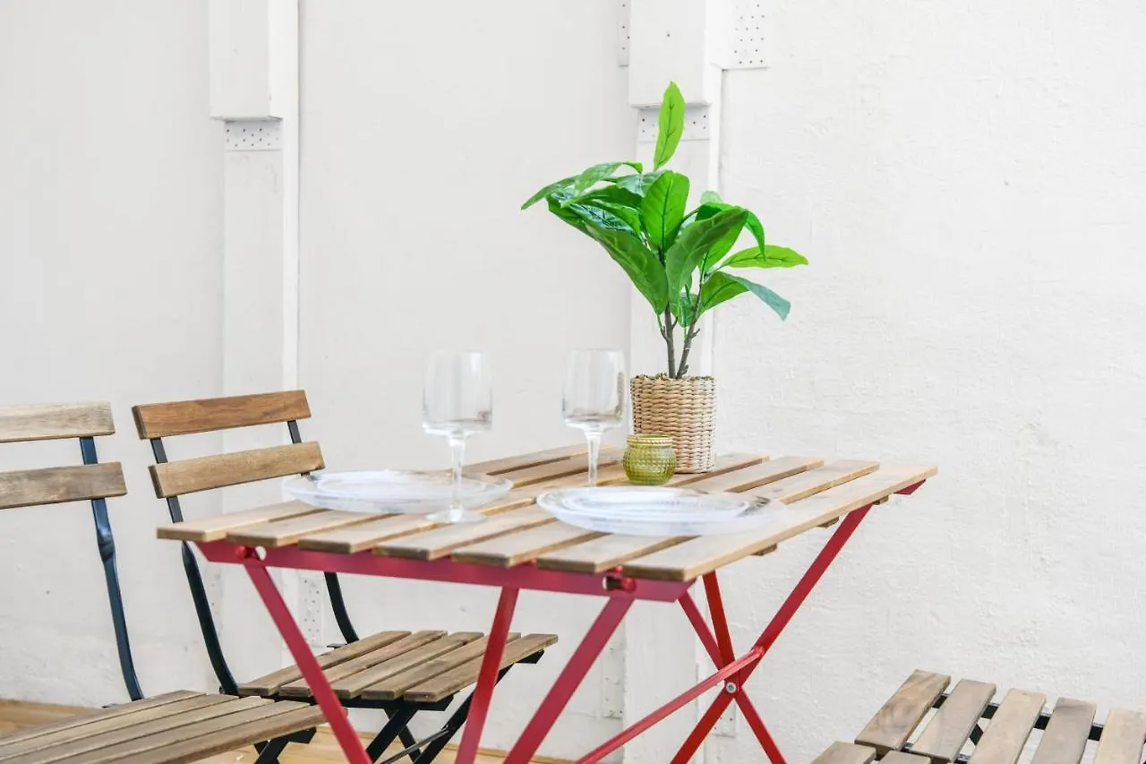 Appartement Le Julien I - Avec terrasse au Cours Julien à Marseille France